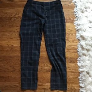 UNIQLO women’s pants ankle length size 4